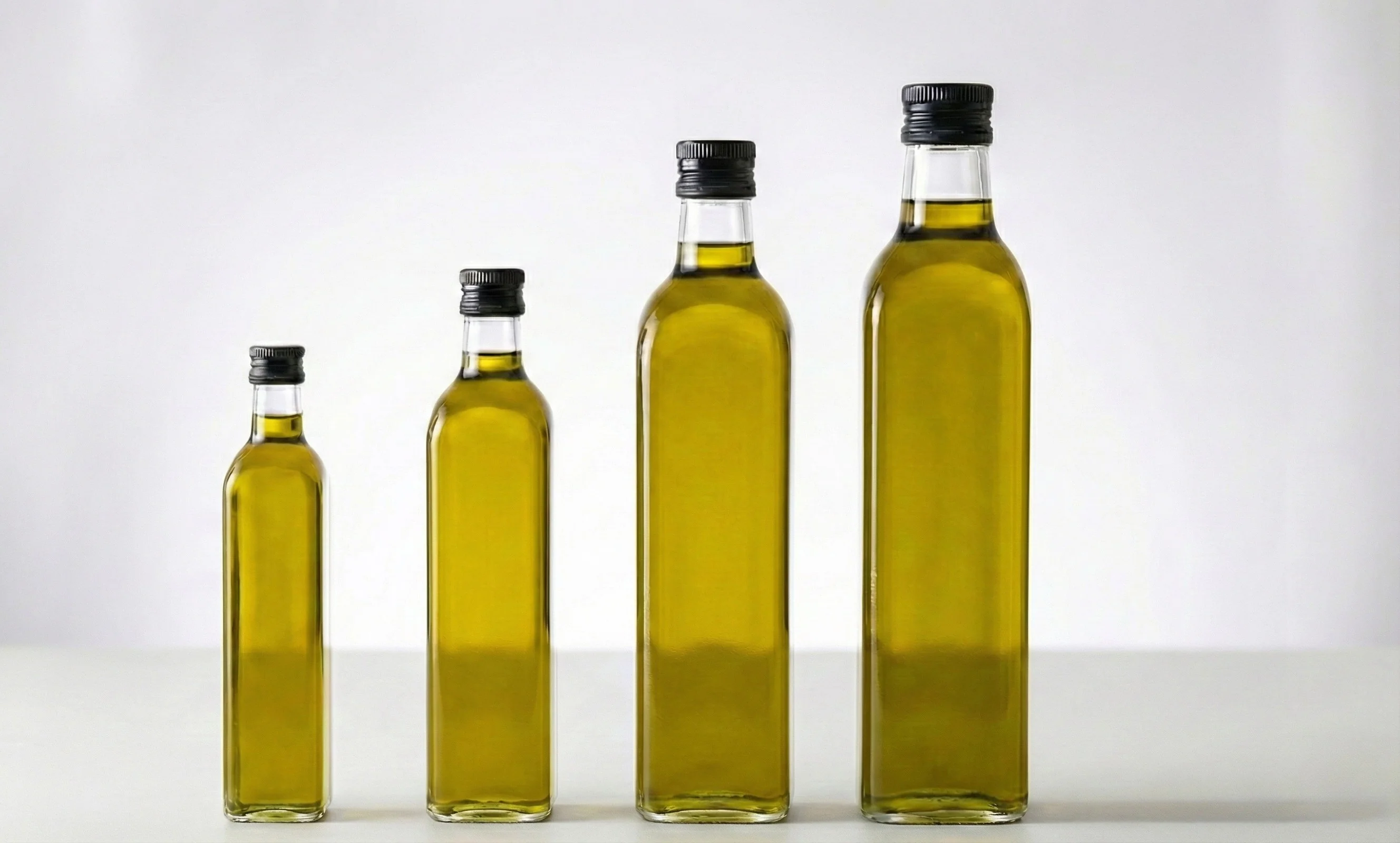 Marasca square bottles in white glass - Image 7